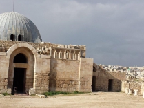 Amann: Auf dem Hügel der Zitadell. Auf dem Bild ist die Omajaden-Moschee zu sehen