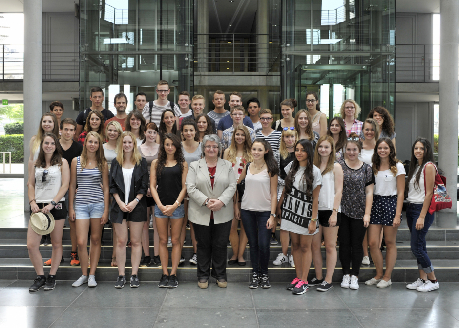 2 Schulklassen des Hochrhein-Gymnasiums Waldshut zu Besuch im Deutschen Bundestag 