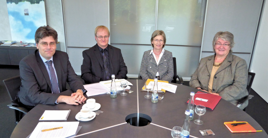 von links: Landrat Dr. Martin Kistler, Marcel Schilling, Doris Junger und Gabriele Schmidt MdB | Bild: privat