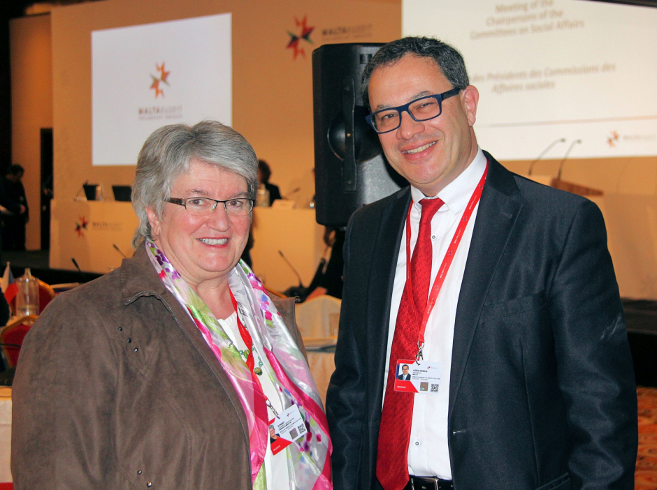 Gabriele Schmidt MdB mit Anthony Agius Decelis, Vorsitzender des maltesischen Sozialausschusses. 